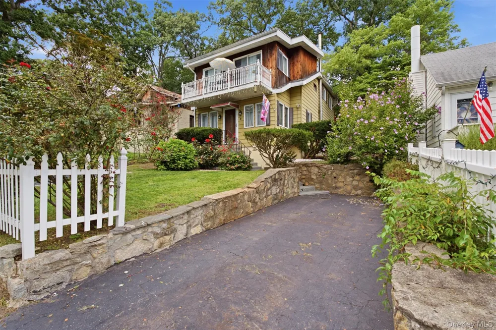 88 Becker Street Lake Peekskill, NY 10537