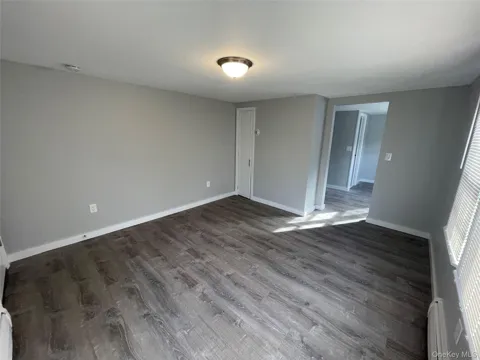 21 Collegeview Avenue #21-4