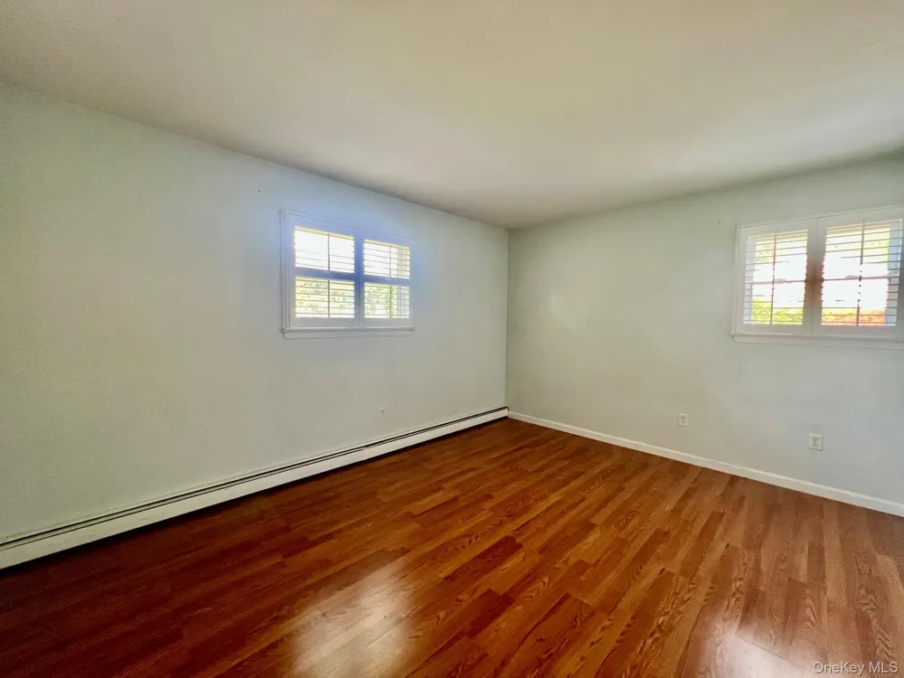 69 Bellwood Avenue South Setauket, NY 11720