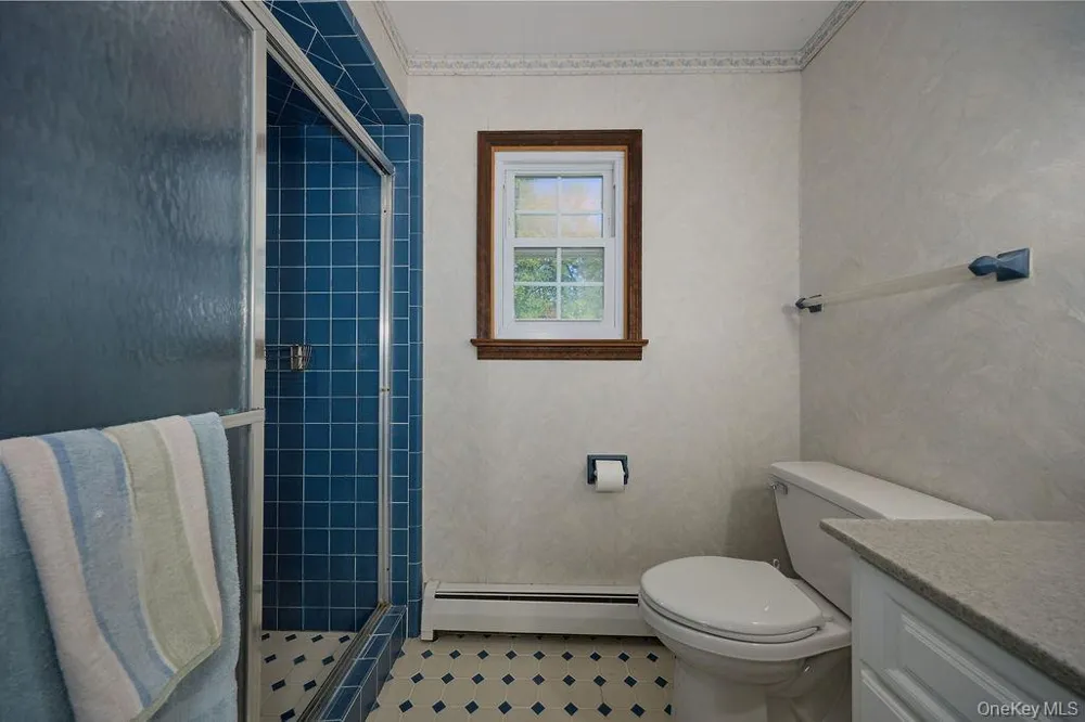 10 Stoutenburgh Drive Hyde Park, NY 12538