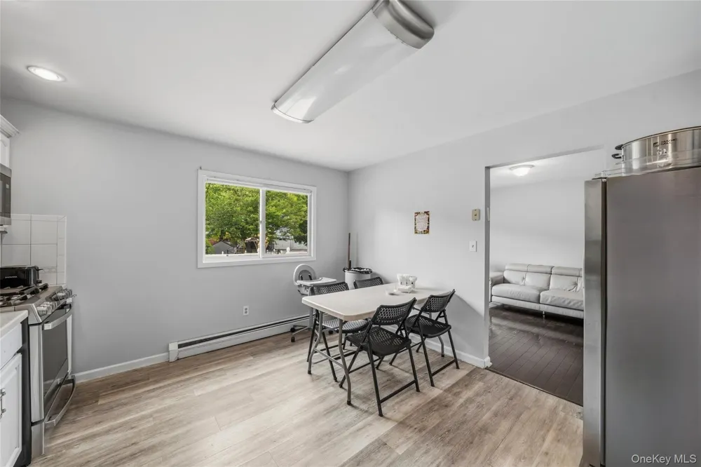 35 Newbury Monroe, NY 10950