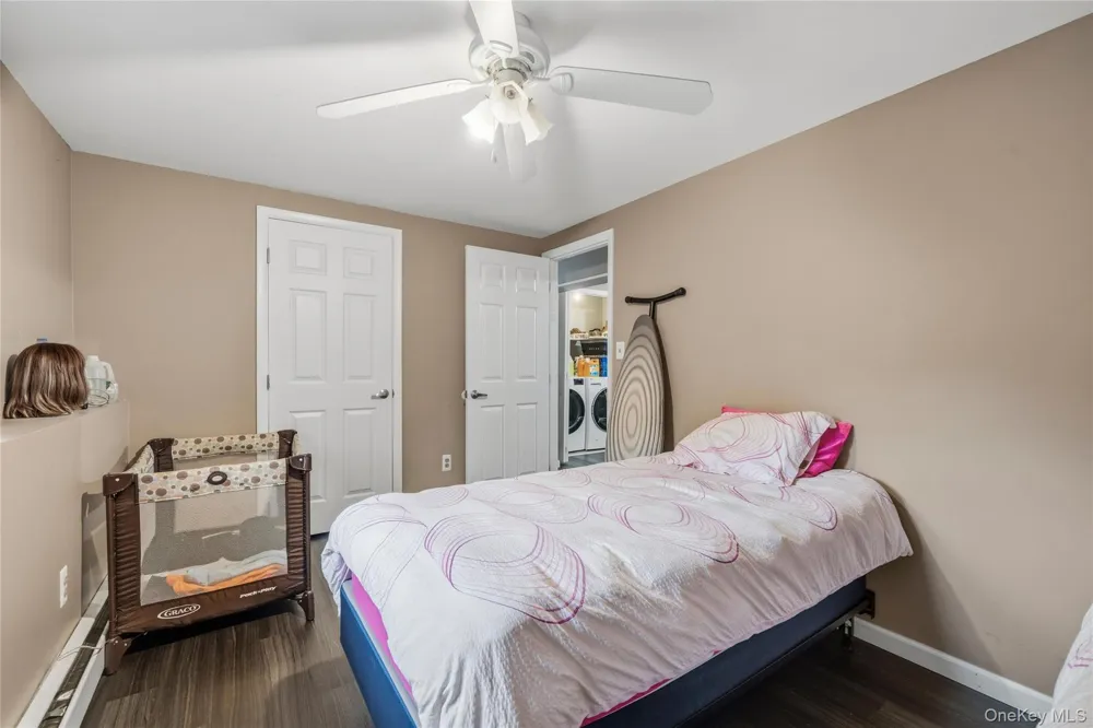 35 Newbury Monroe, NY 10950