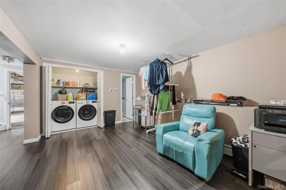 35 Newbury Monroe, NY 10950