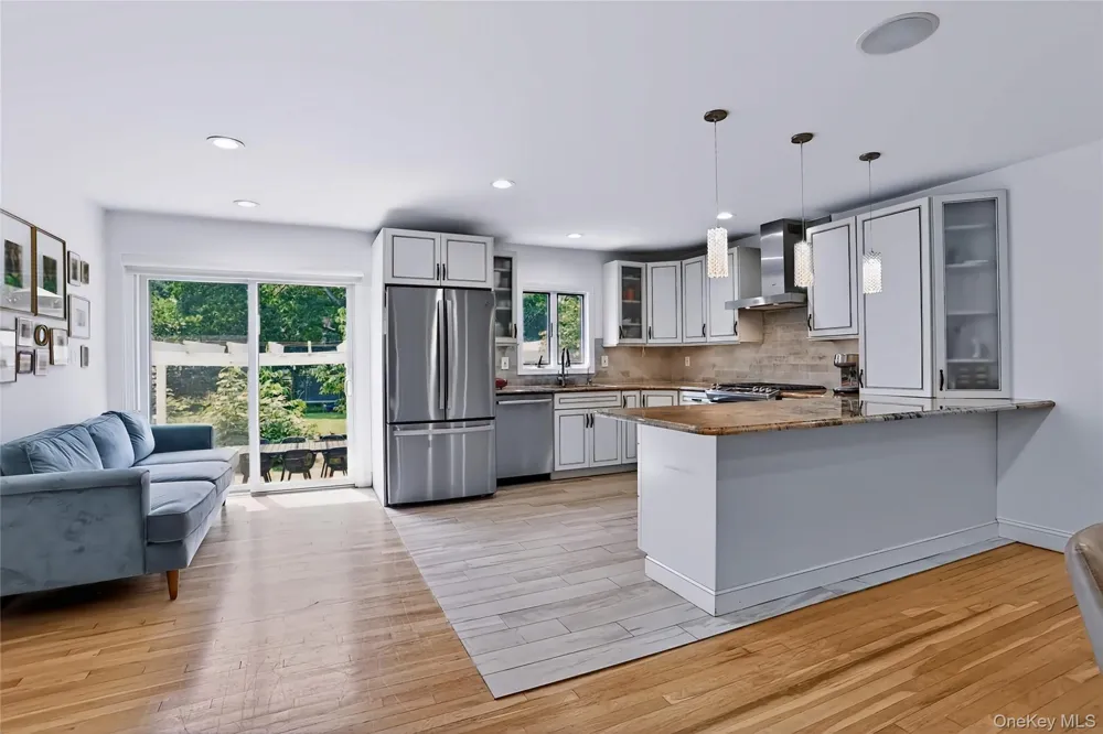 1 Stemmer Lane Suffern, NY 10901