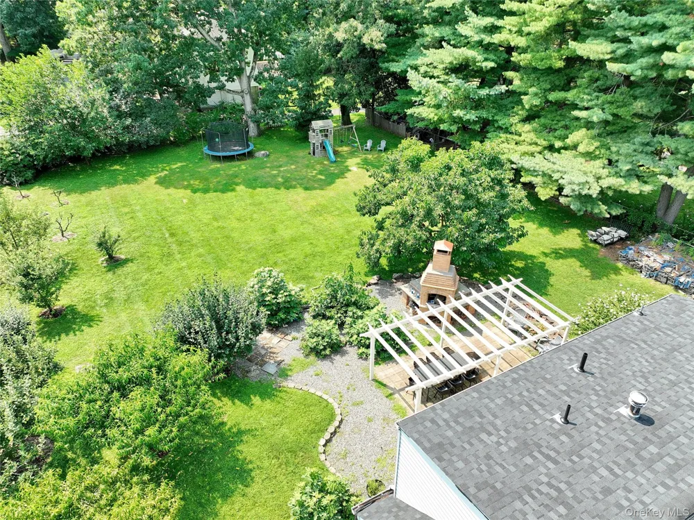 1 Stemmer Lane Suffern, NY 10901