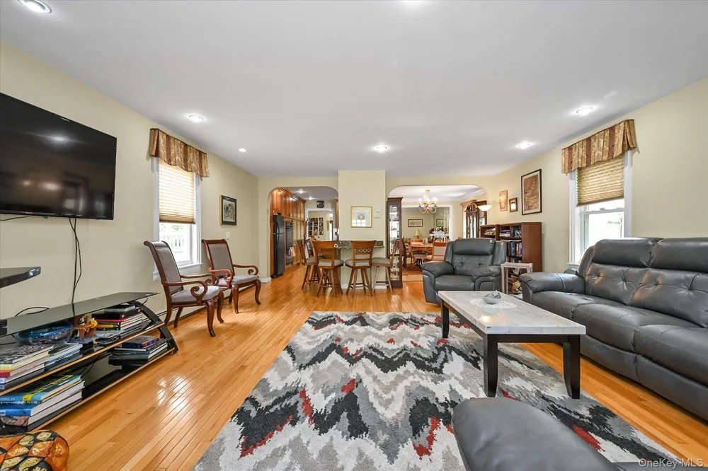 18433 Tudor Road Jamaica Estates, NY 11432