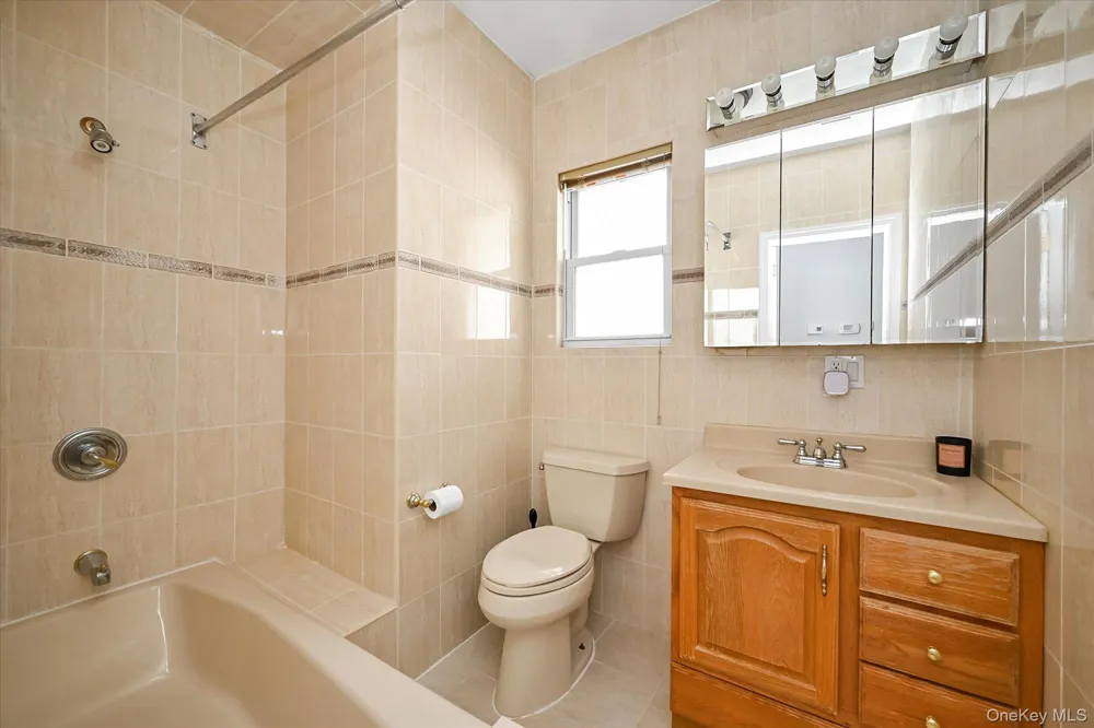 18433 Tudor Road Jamaica Estates, NY 11432