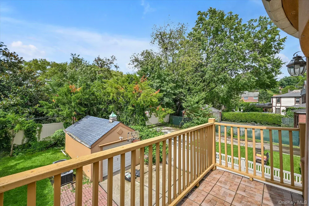 18433 Tudor Road Jamaica Estates, NY 11432