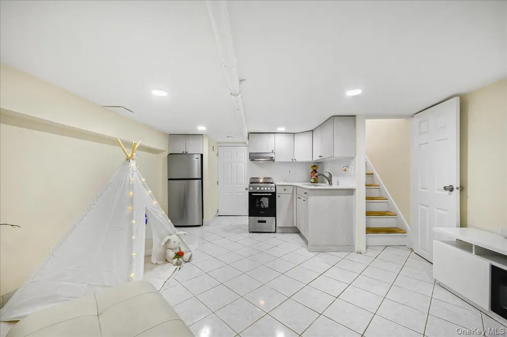 244-37 89th Avenue Bellerose, NY 11426