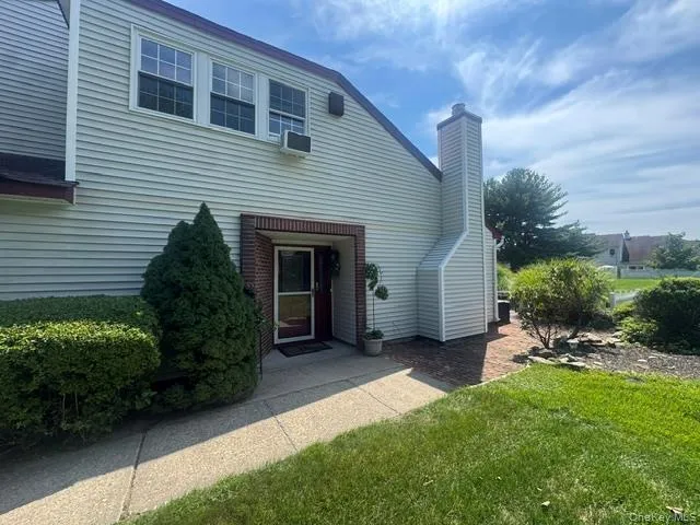 14 Potomac Court #14 Coram, NY 11727