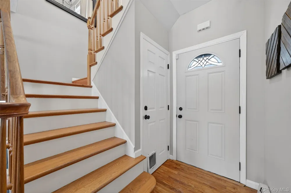 32 Woodstock Lane Middletown, NY 10941