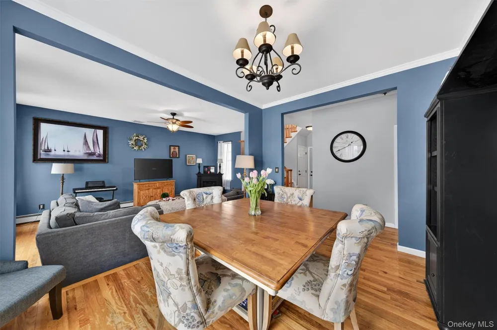 32 Woodstock Lane Middletown, NY 10941