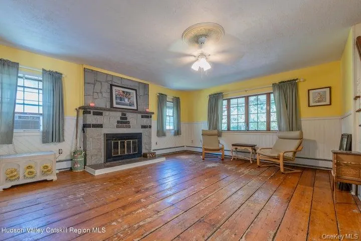 97 Leslie Road Newburgh, NY 12550
