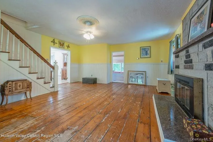 97 Leslie Road Newburgh, NY 12550