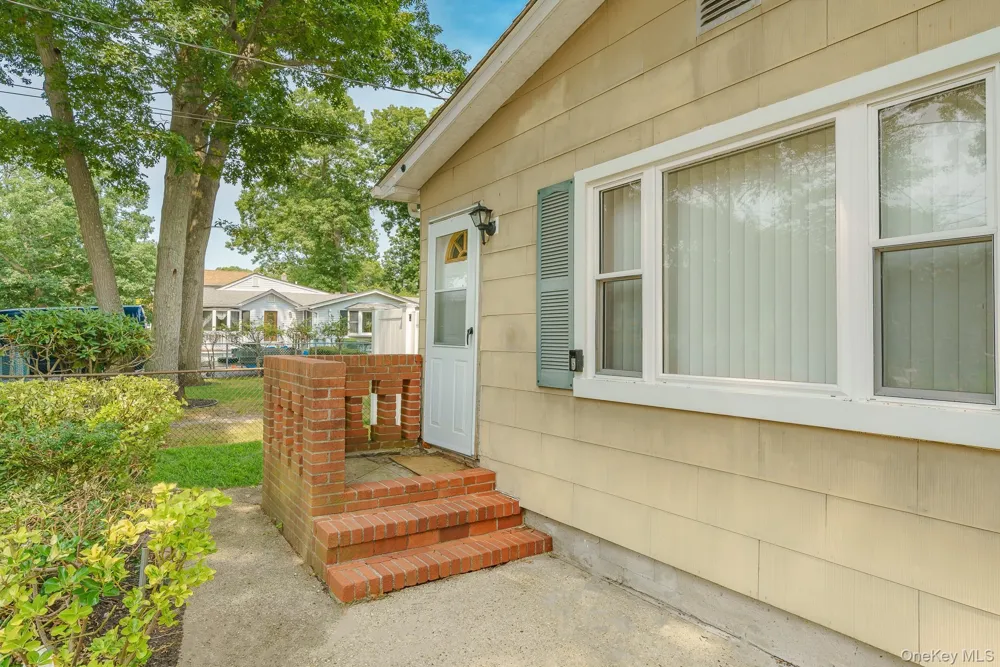 49 Salem Street Patchogue, NY 11772