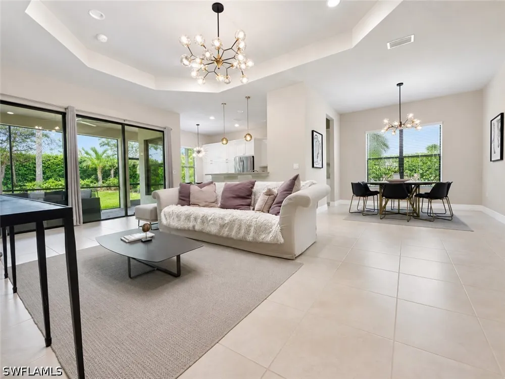 Aspen Chase Drive Naples, FL 34119