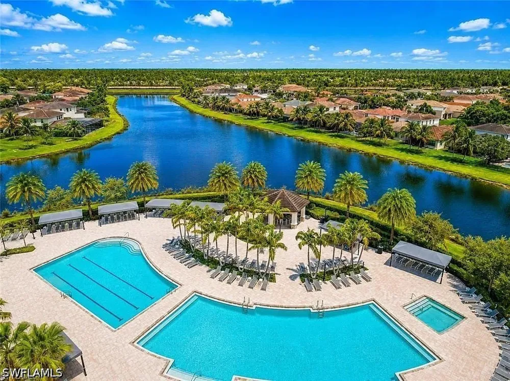 Aspen Chase Drive Naples, FL 34119
