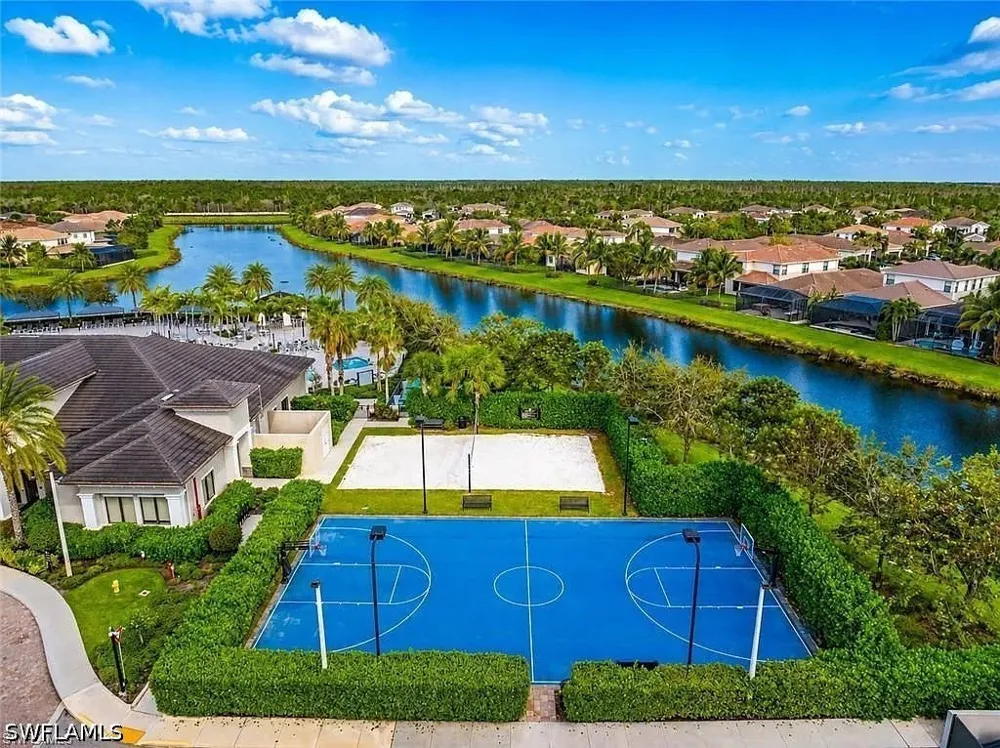 Aspen Chase Drive Naples, FL 34119
