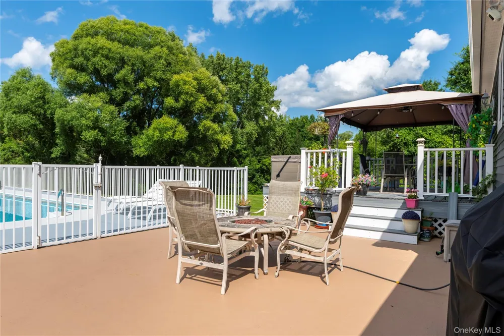 24 Quail Lane Tivoli, NY 12583