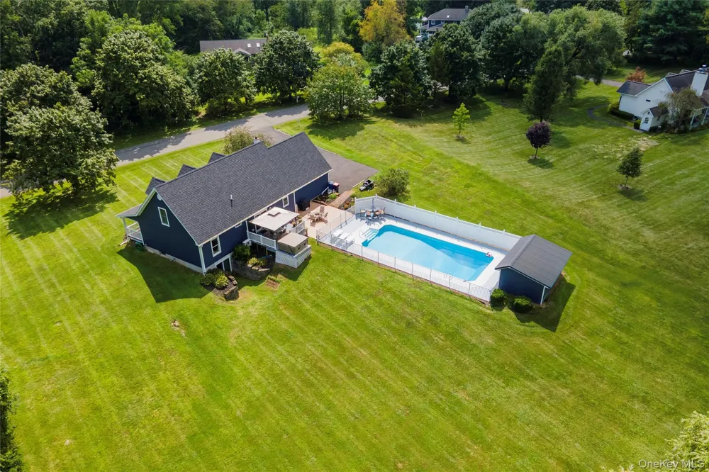 24 Quail Lane Tivoli, NY 12583