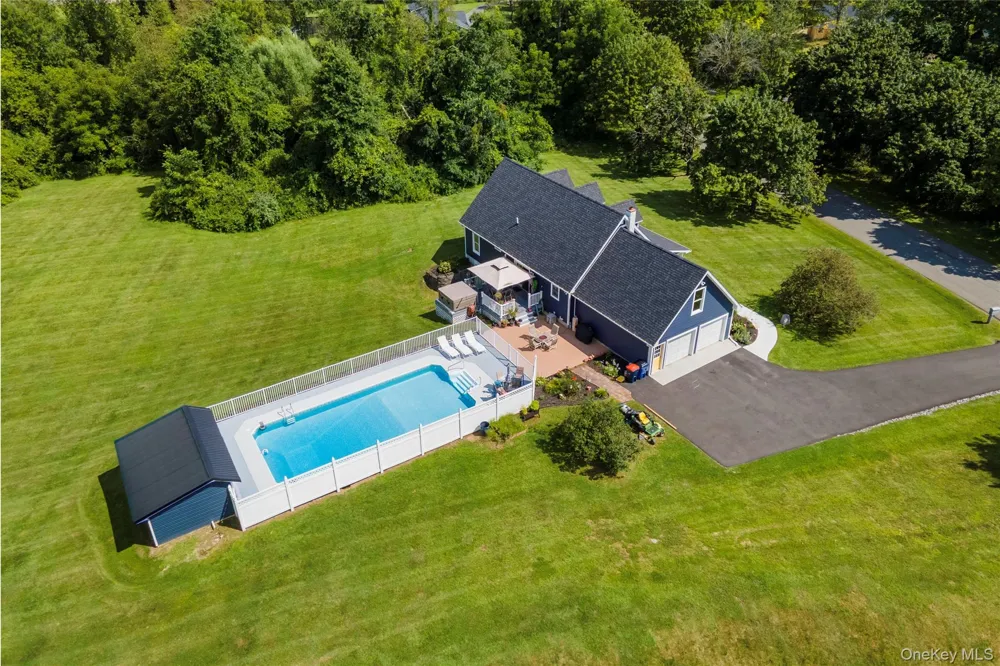 24 Quail Lane Tivoli, NY 12583