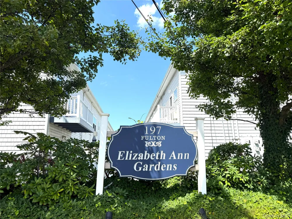 197 Fulton Street #20 Farmingdale, NY 11735