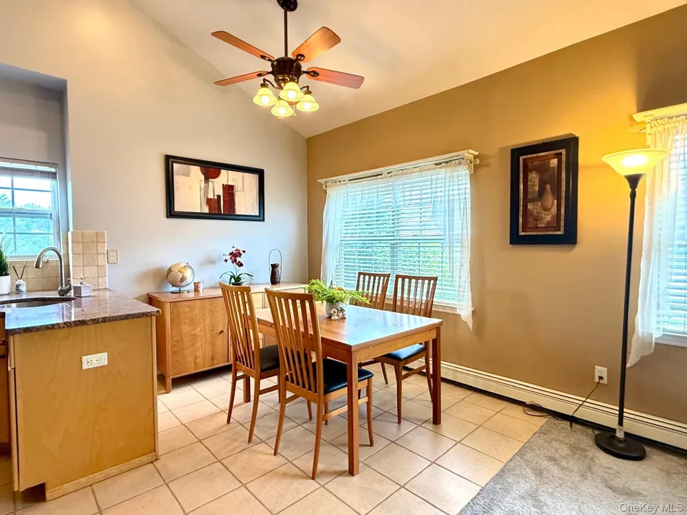 197 Fulton Street #20 Farmingdale, NY 11735