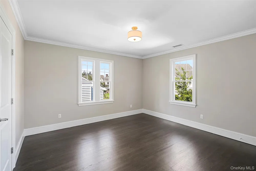 288 Crestwood Avenue Tuckahoe, NY 10707