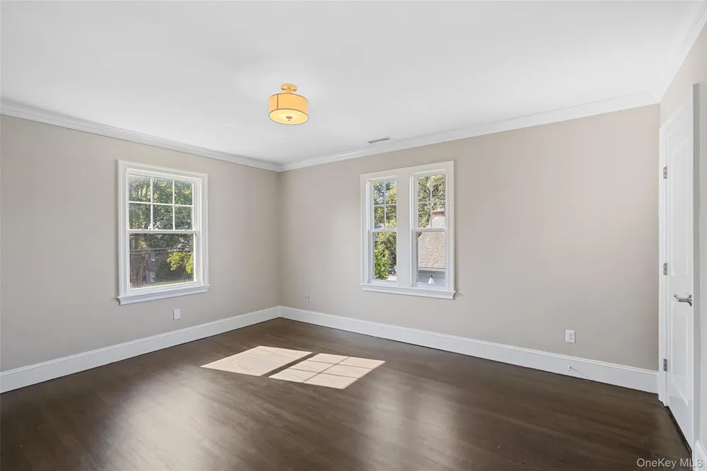 288 Crestwood Avenue Tuckahoe, NY 10707