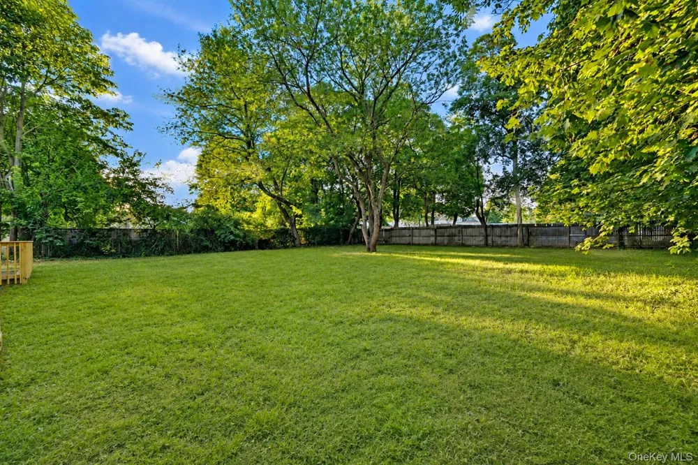 171 Elm Drive Bay Shore, NY 11706