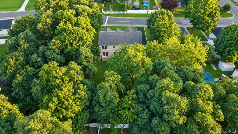 171 Elm Drive Bay Shore, NY 11706