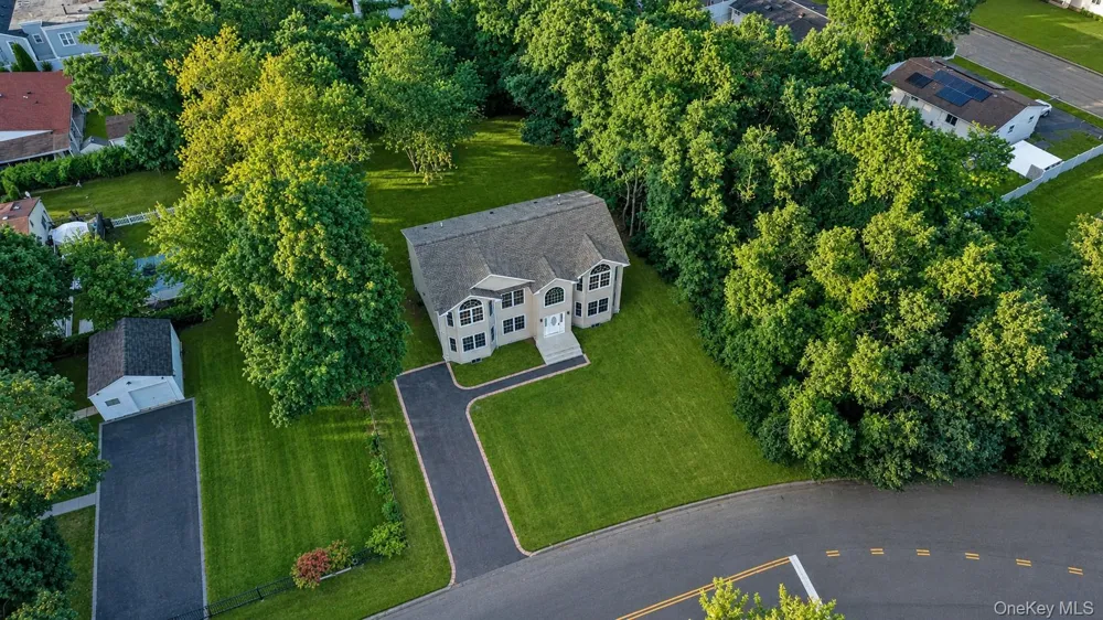 171 Elm Drive Bay Shore, NY 11706