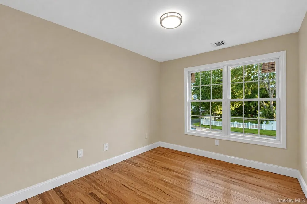 171 Elm Drive Bay Shore, NY 11706