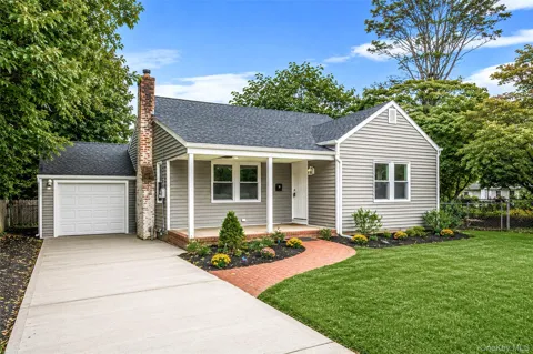 2 Storey Avenue