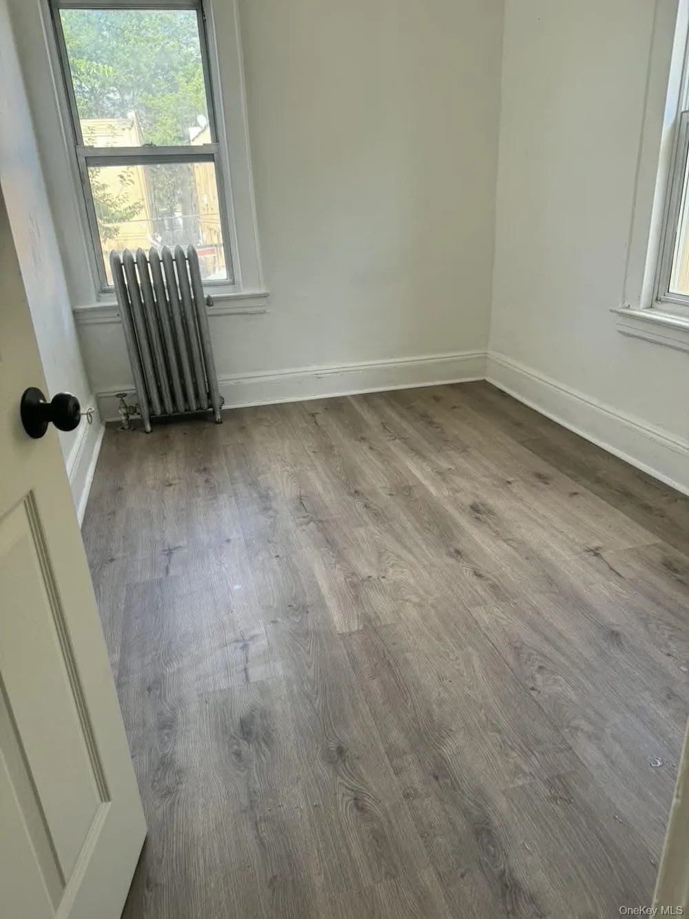 37-45 94th Street Jackson Heights, NY 11372