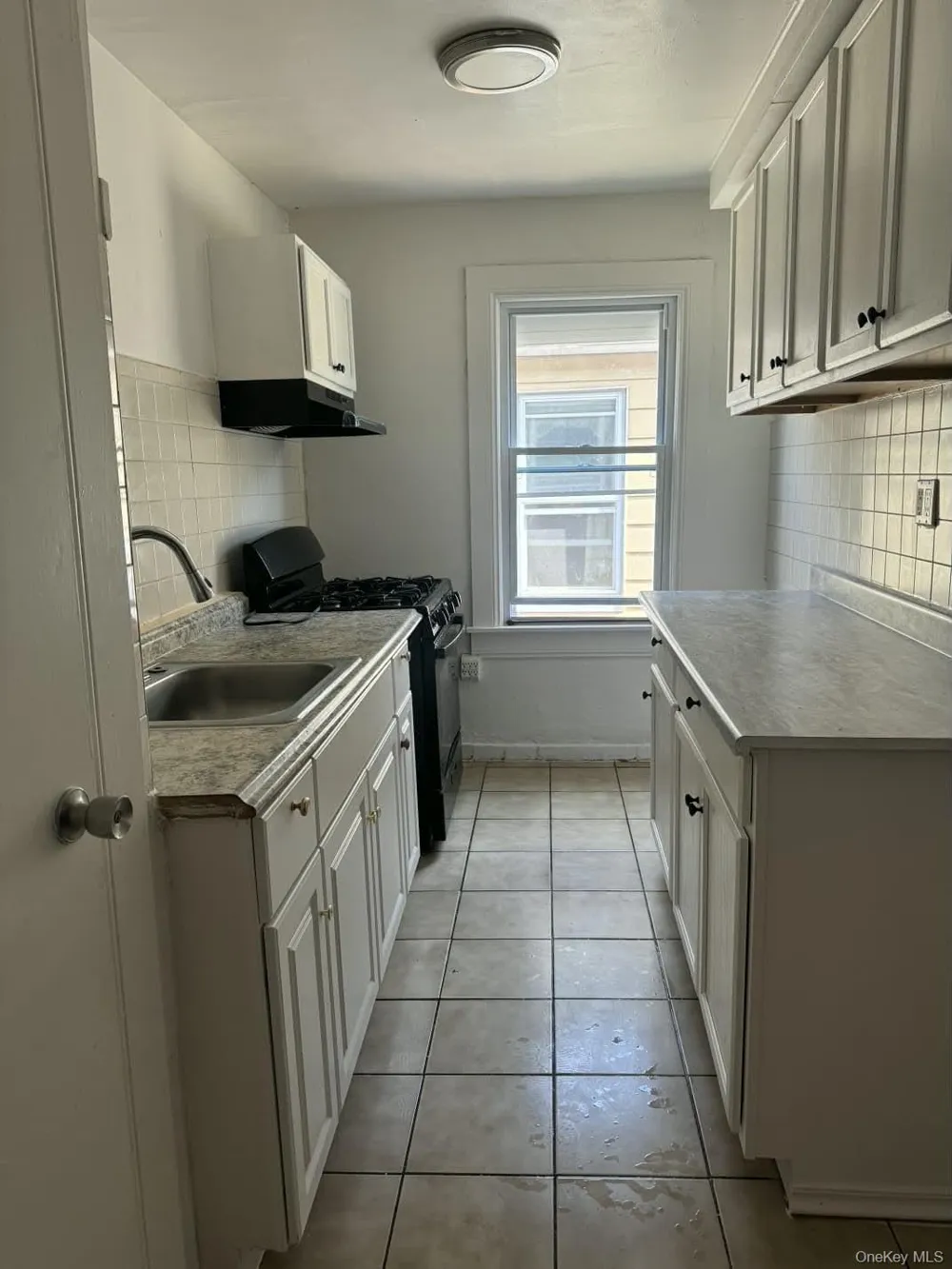 37-45 94th Street Jackson Heights, NY 11372
