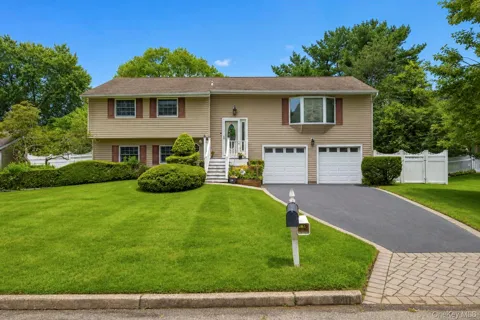 40 Nantucket Drive