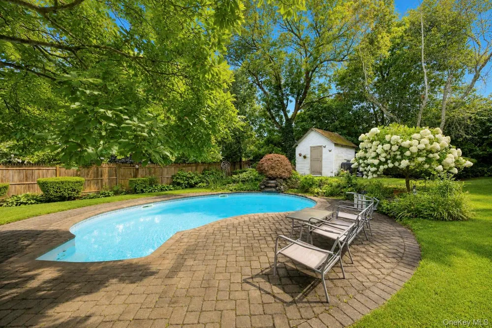 40 Nantucket Drive Medford, NY 11763