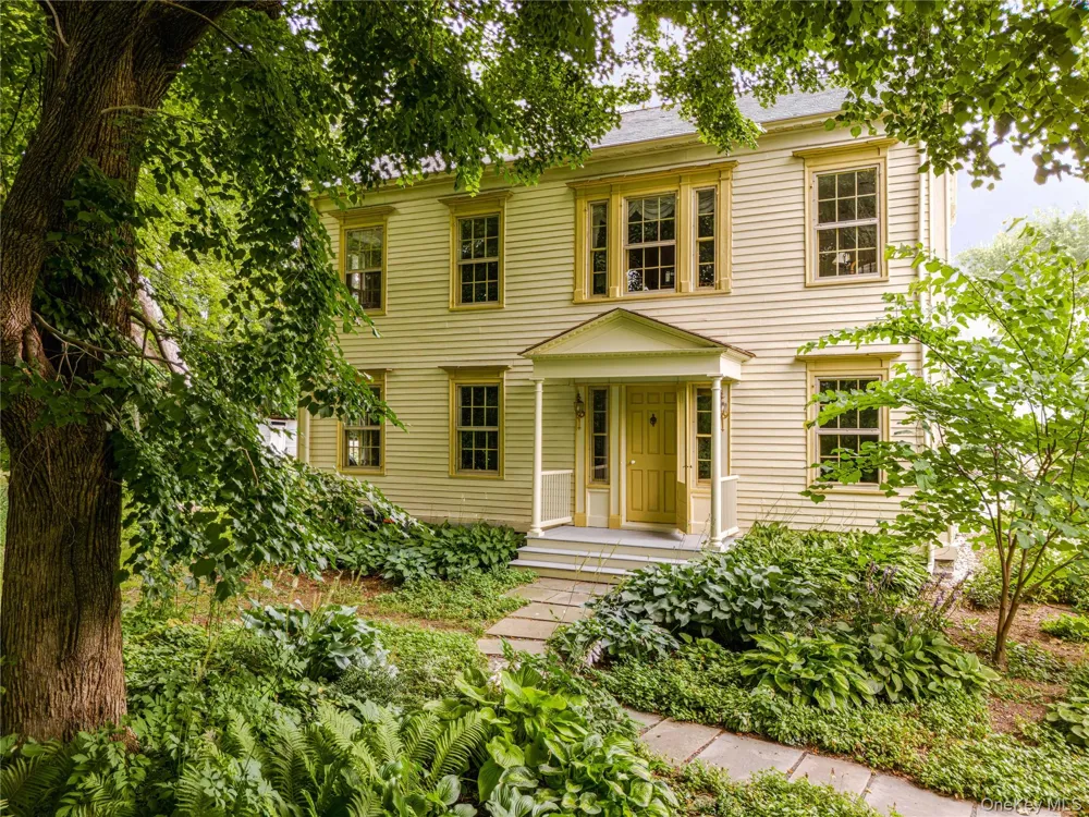18 Clove Road Other, NY 12033