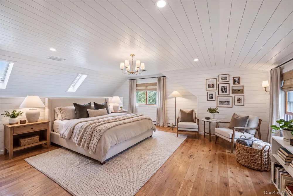 6 Cedar Street Moriches, NY 11955