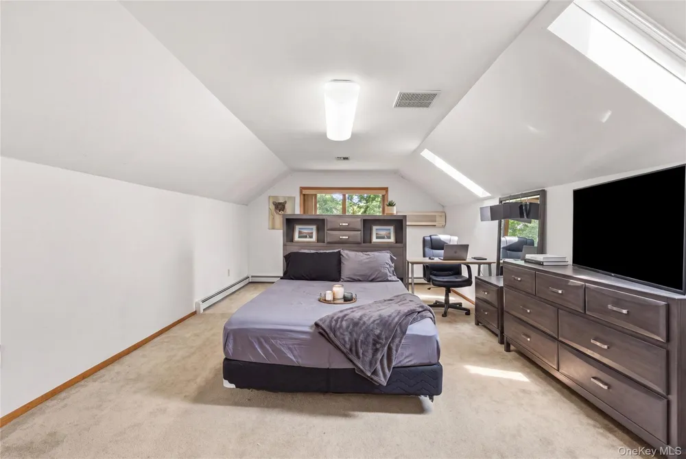 6 Cedar Street Moriches, NY 11955