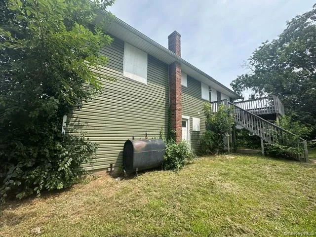 110 Nathalie Avenue Amityville, NY 11701
