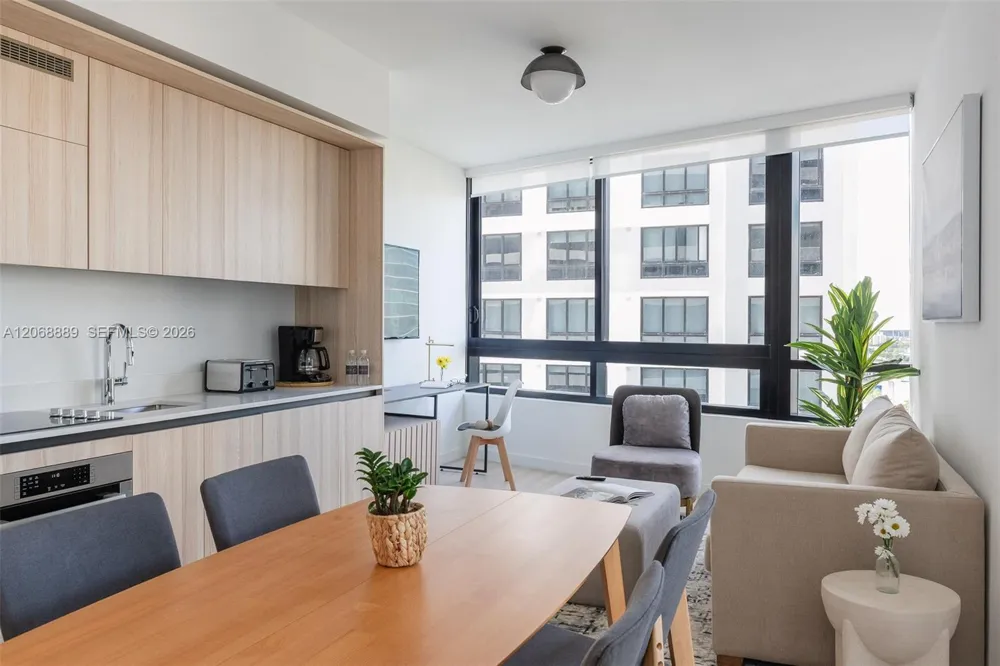 225 Miami Ave #1702 Miami, FL 33128