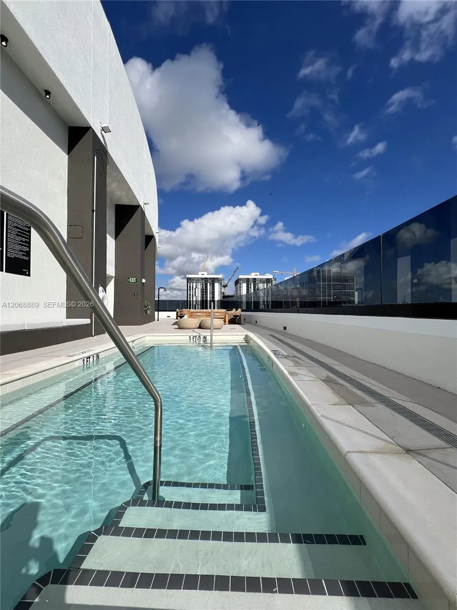 225 Miami Ave #1702 Miami, FL 33128