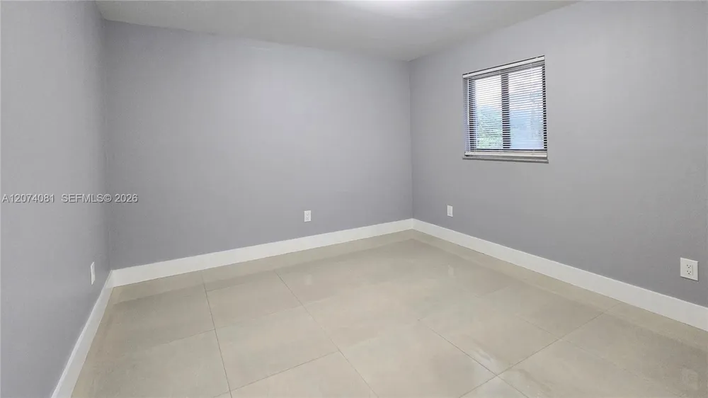 50 W 28th St #56 Hialeah, FL 33010