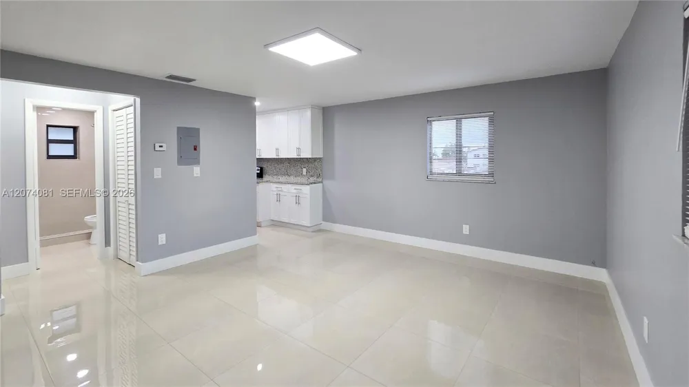 50 W 28th St #56 Hialeah, FL 33010