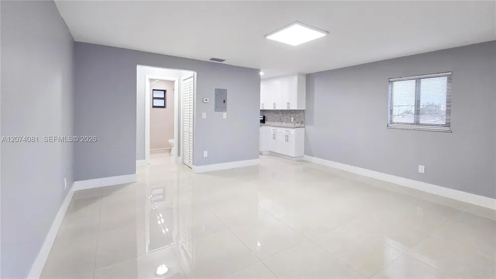 50 W 28th St #56 Hialeah, FL 33010