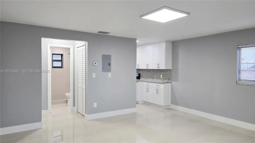 50 W 28th St #56 Hialeah, FL 33010