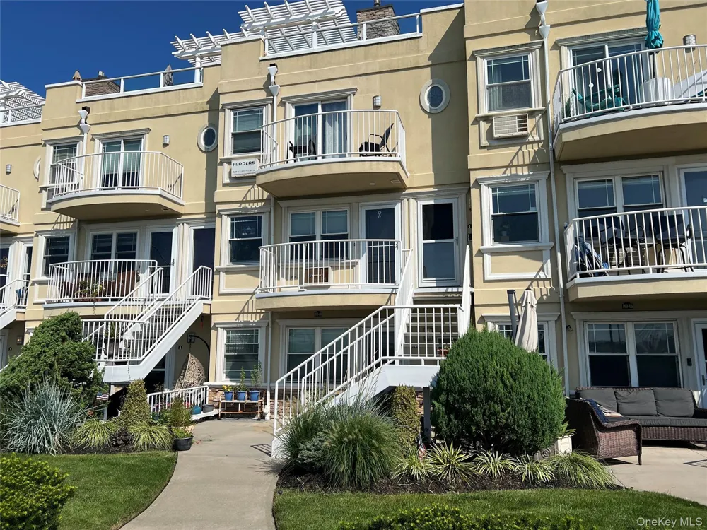 10008 Shore Front Parkway #20A Rockaway Park, NY 11694