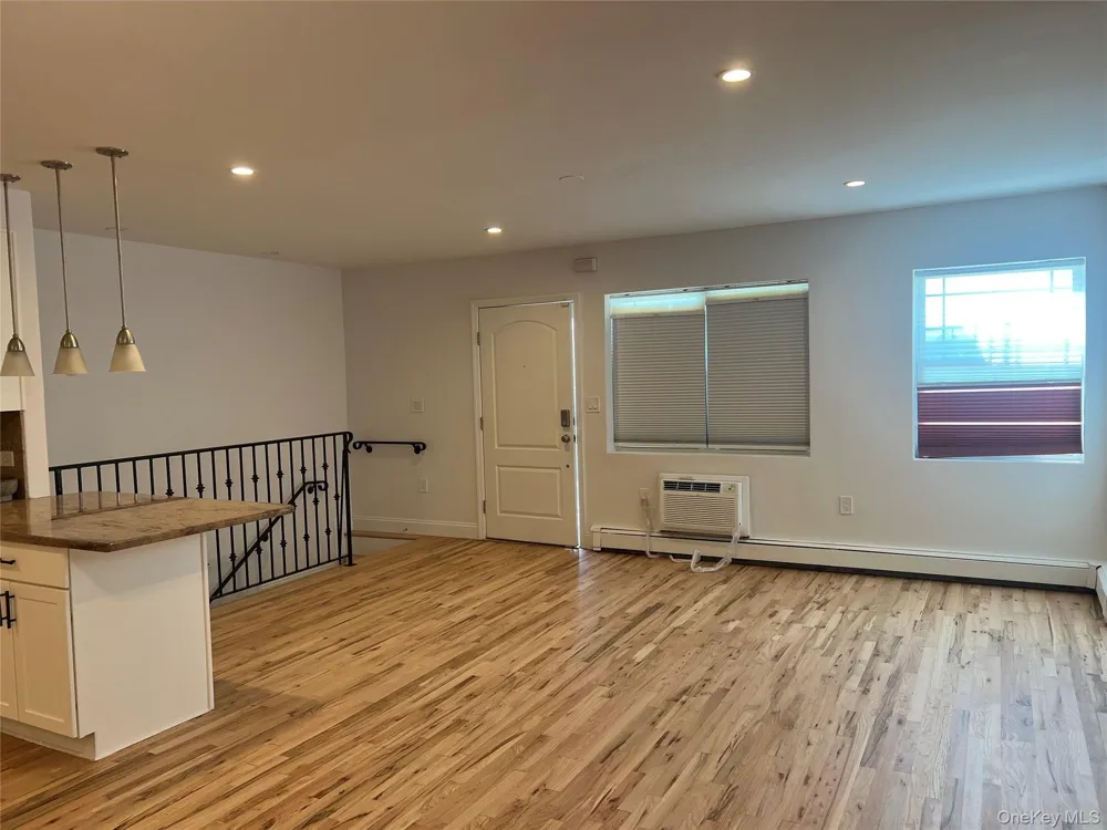 10008 Shore Front Parkway #20A Rockaway Park, NY 11694